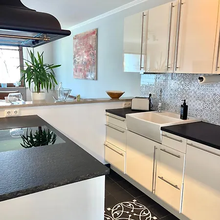Modernes Designer Mit Balkon 5 Min Zum Oktoberfest & Appartement *