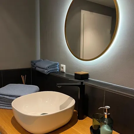 Modernes Designer Mit Balkon 5 Min Zum Oktoberfest & Appartement Munich