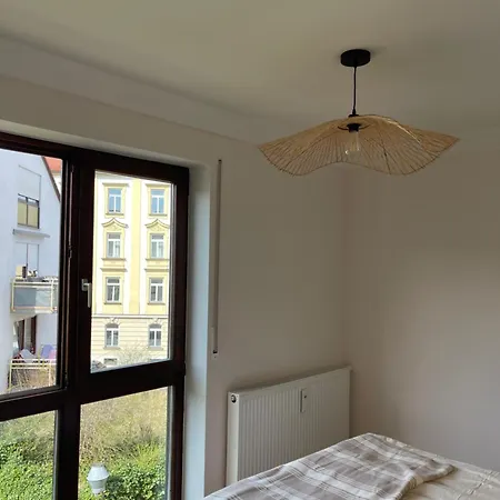 Modernes Designer Mit Balkon 5 Min Zum Oktoberfest & Apartment München