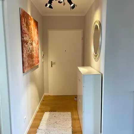 Apartment Modernes Designer Mit Balkon 5 Min Zum Oktoberfest &