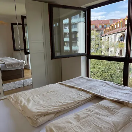 Modernes Designer Mit Balkon 5 Min Zum Oktoberfest & Apartamento *