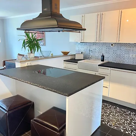 Apartamento Modernes Designer Mit Balkon 5 Min Zum Oktoberfest &