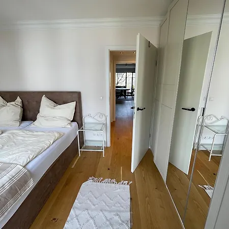 Modernes Designer Mit Balkon 5 Min Zum Oktoberfest & Apartment *